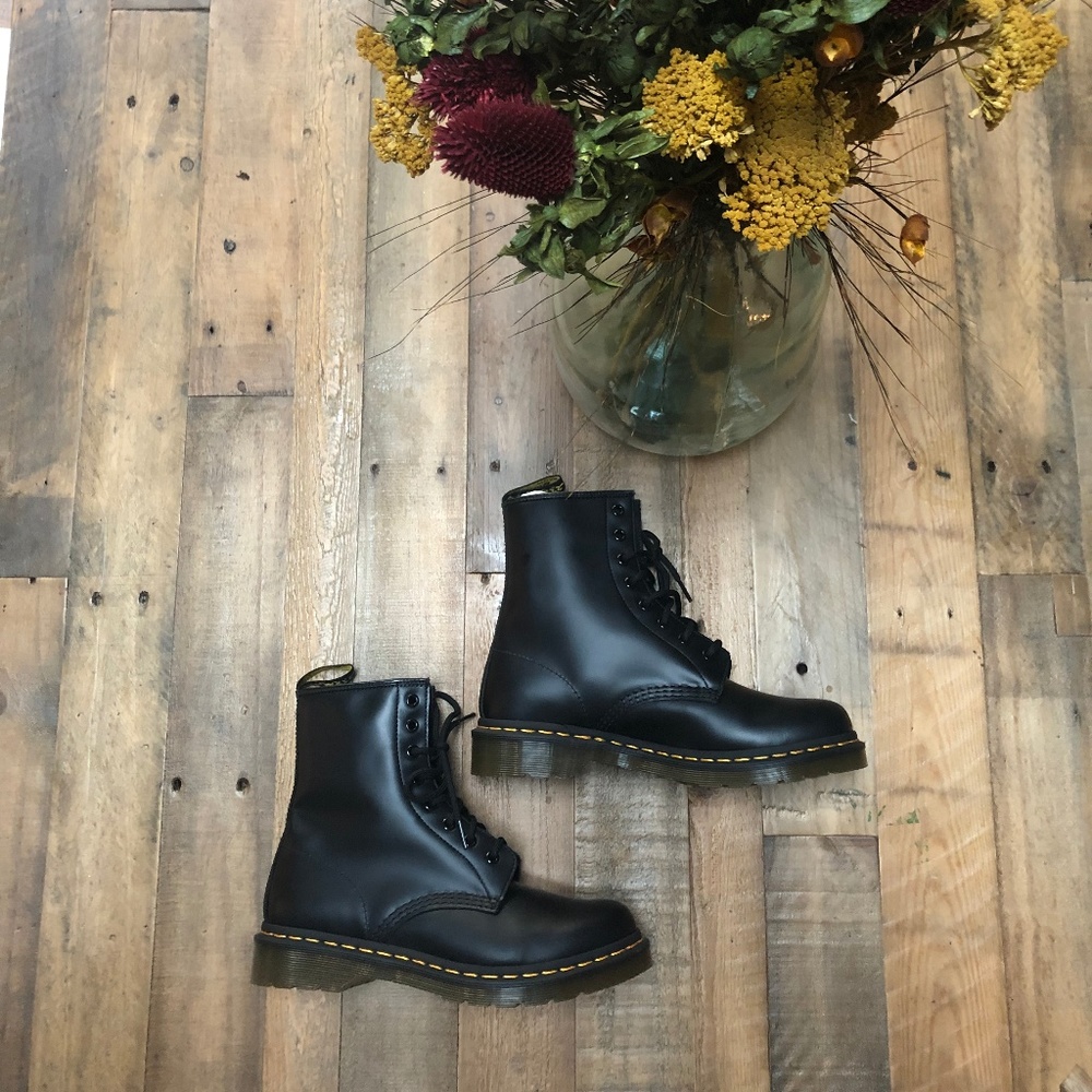 NEW Dr. Martens 1460 Black